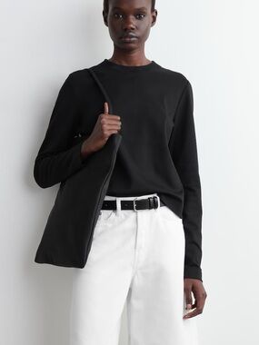 COS CLEAN CUT REGULAR LONG-SLEEVED T-SHIRT black SMALL NWT
